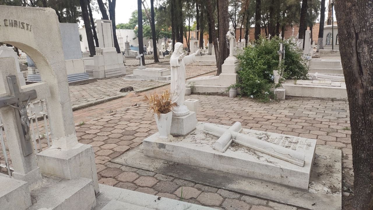 Panteón San Nicolás: 193 años resguardando fallecidos en León