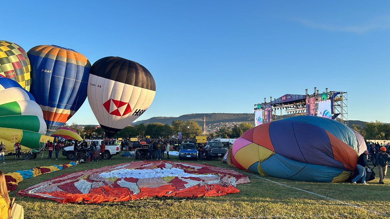 Arranca despegue de globos del FIG 2023 en León