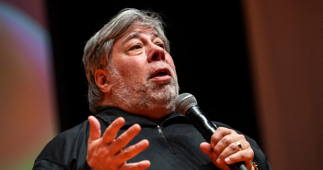 Steve Wozniak regresa a EU tras sufrir “apoplejía leve” en CdMx